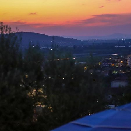 Bujtina Musta Guest House Берат Екстериор снимка