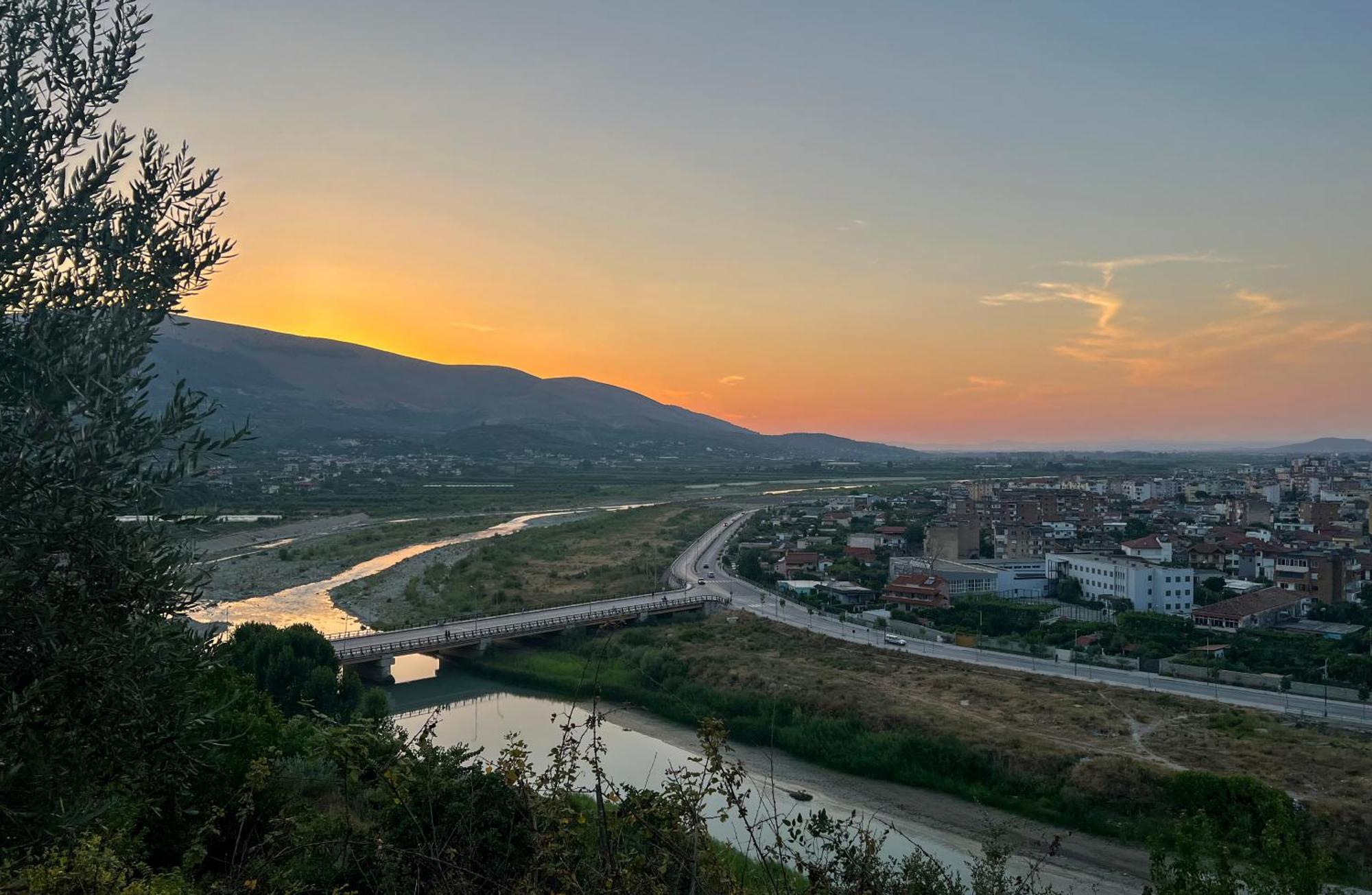 Bujtina Musta Guest House Берат Екстериор снимка
