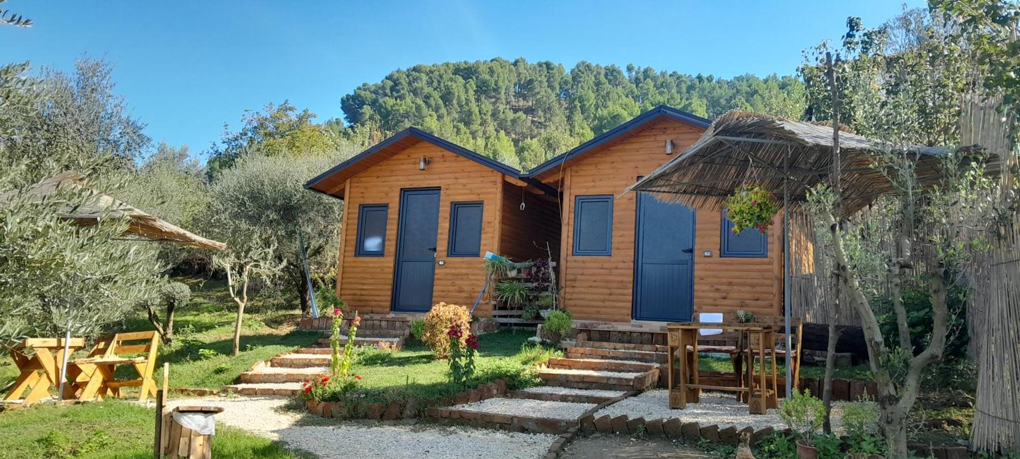 Bujtina Musta Guest House Берат Стая снимка