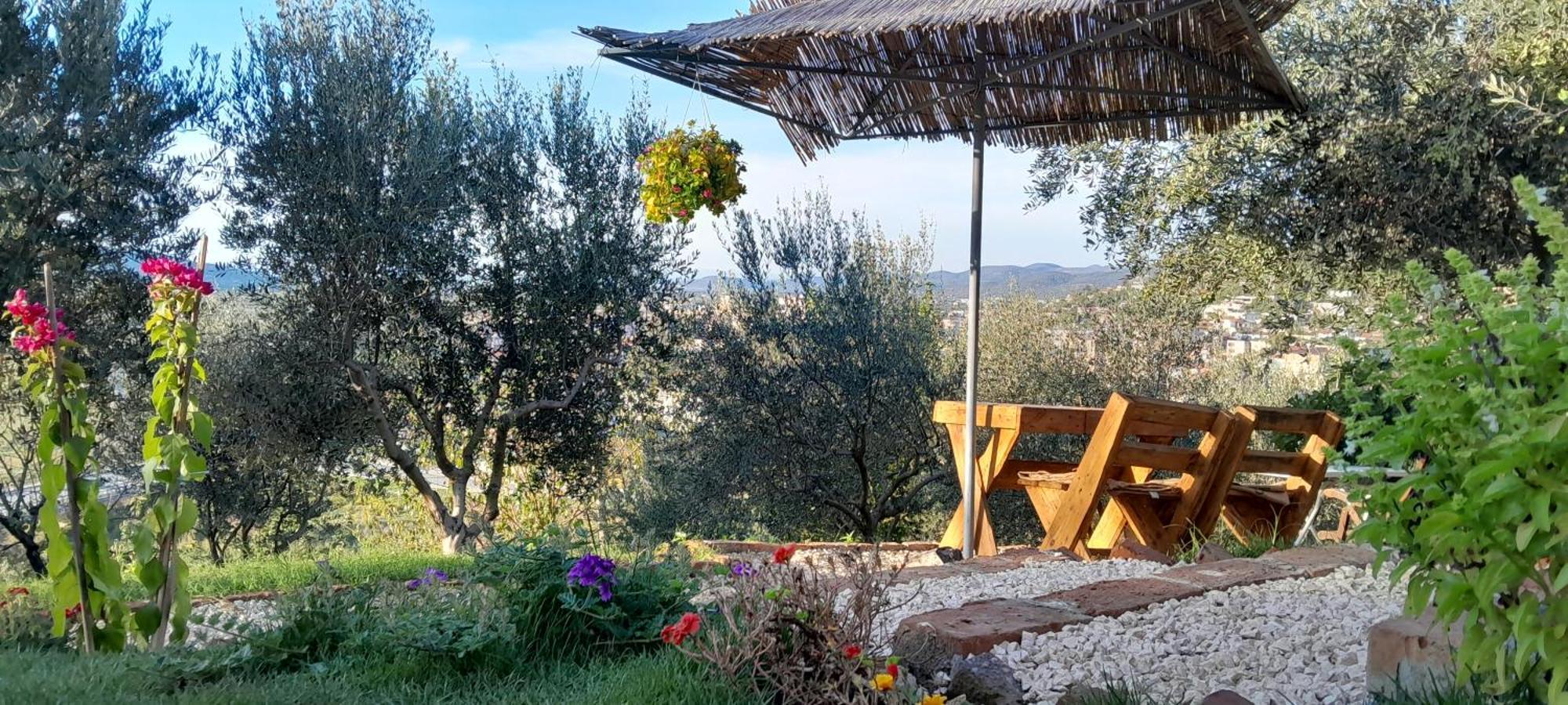 Bujtina Musta Guest House Берат Екстериор снимка